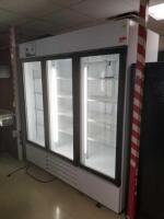 FISHER SCIENTIFIC ISOTEMP LABORATORY REFRIDGERATOR