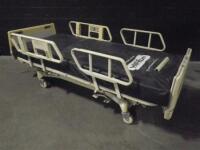 HILL-ROM ADVANCE SERIES HOSPITAL BED