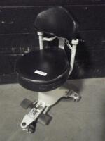 STRYKER SURGISTOOL II SURGEONS STOOL