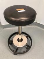 AMERCAN MEDI-MATIC SURGICAL STOOL