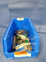 LARYNGOSCOPE BLADES