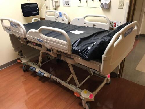 HILL ROM VERSACARE P3200 PATIENT BED