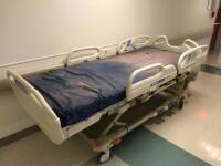 HILL ROM VERSACARE P3200 PATIENT BED