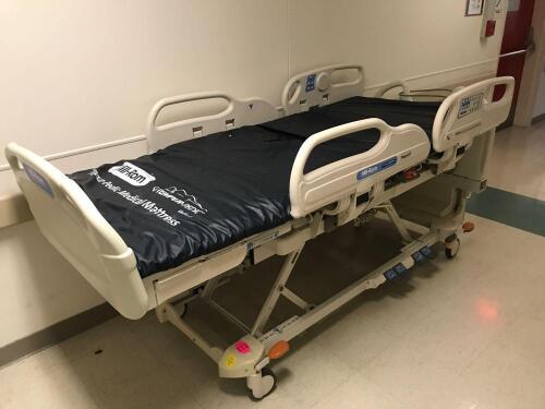 HILL ROM VERSACARE P3200 PATIENT BED