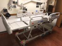 HILL ROM VERSACARE P3200 PATIENT BED