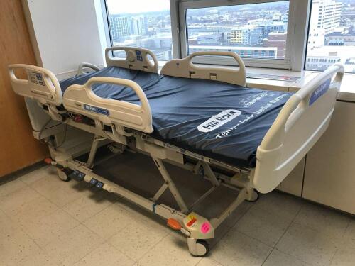 HILL ROM VERSACARE P3200 PATIENT BED