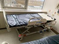 HILL ROM VERSACARE P3200 PATIENT BED