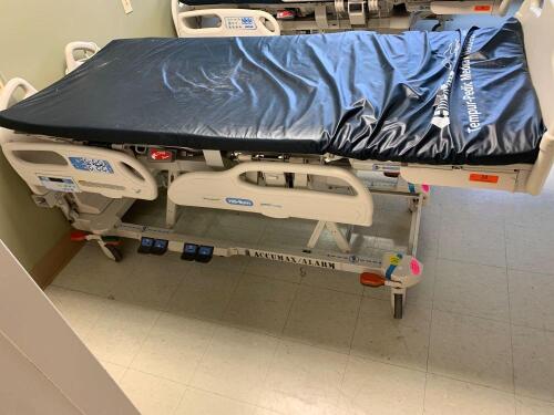 HILL ROM VERSACARE P3200 PATIENT BED