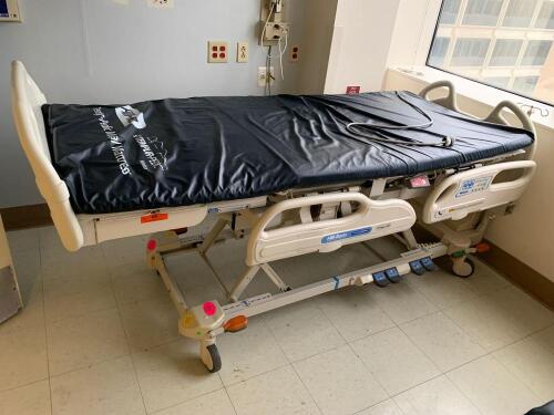 HILL ROM VERSACARE P3200 PATIENT BED