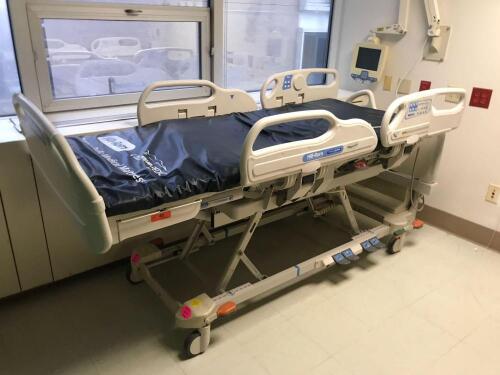 HILL ROM VERSACARE P3200 PATIENT BED