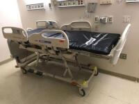 HILL ROM VERSACARE P3200 PATIENT BED