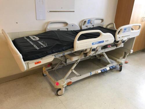 HILL ROM VERSACARE P3200 PATIENT BED