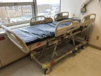 HILL ROM VERSACARE P3200 PATIENT BED