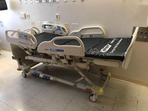 HILL ROM VERSACARE P3200 PATIENT BED