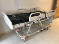 HILL ROM VERSACARE P3200 PATIENT BED