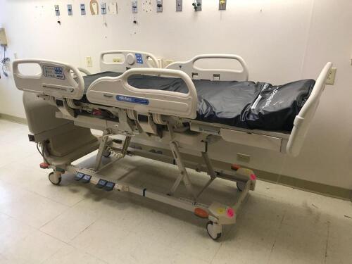 HILL ROM VERSACARE P3200 PATIENT BED