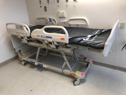 HILL ROM VERSACARE P3200 PATIENT BED