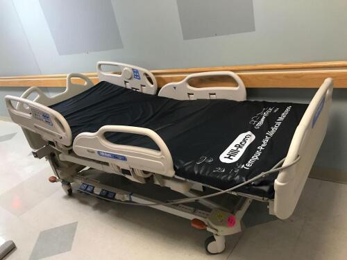 HILL ROM VERSACARE P3200 PATIENT BED