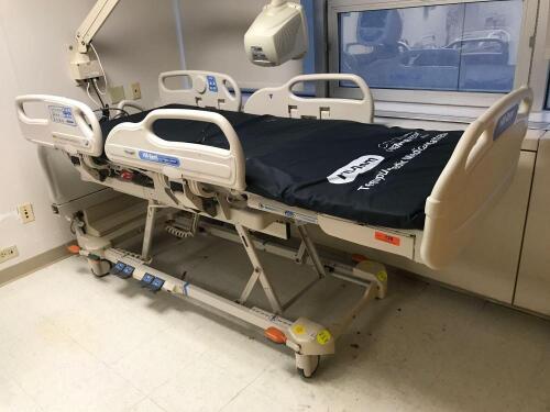 HILL ROM VERSACARE P3200 PATIENT BED