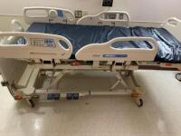 HILL ROM VERSACARE P3200 PATIENT BED