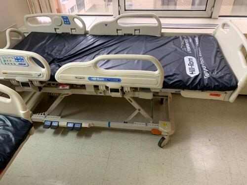 HILL ROM VERSACARE P3200 PATIENT BED