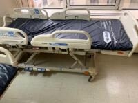 HILL ROM VERSACARE P3200 PATIENT BED