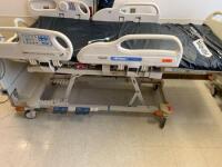 HILL ROM VERSACARE P3200 PATIENT BED