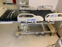 HILL ROM VERSACARE P3200 PATIENT BED