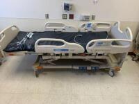 HILL ROM VERSACARE P3200 PATIENT BED