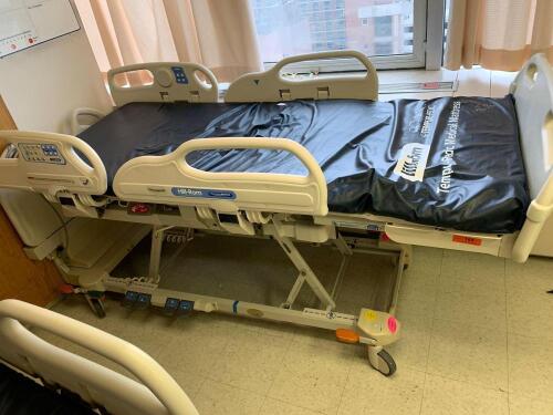 HILL ROM VERSACARE P3200 PATIENT BED