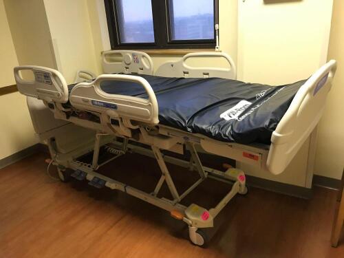 HILL ROM VERSACARE P3200 PATIENT BED