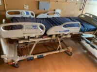 HILL ROM VERSACARE P3200 PATIENT BED