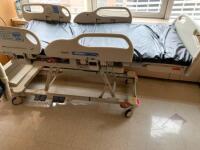 HILL ROM VERSACARE P3200 PATIENT BED