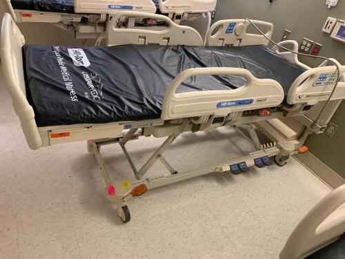 HILL ROM VERSACARE P3200 PATIENT BED