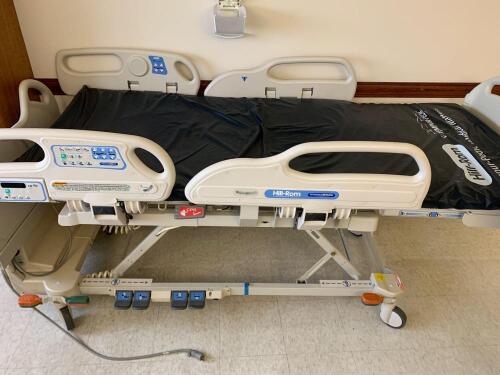 HILL ROM VERSACARE P3200 PATIENT BED