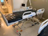 HILL ROM VERSACARE P3200 PATIENT BED