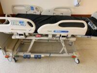 HILL ROM VERSACARE P3200 PATIENT BED