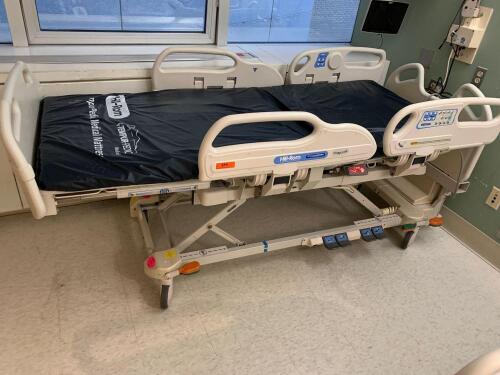 HILL ROM VERSACARE P3200 PATIENT BED