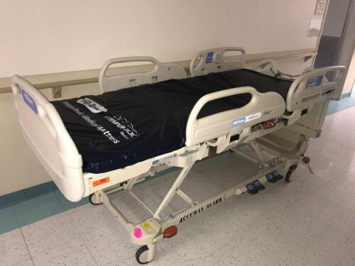 HILL ROM VERSACARE P3200 PATIENT BED