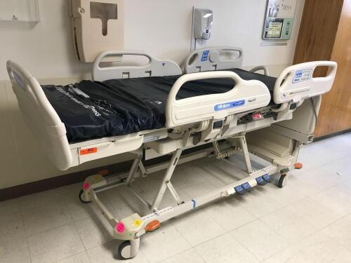 HILL ROM VERSACARE P3200 PATIENT BED