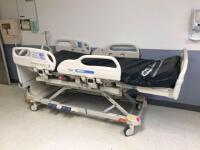 HILL ROM VERSACARE P3200 PATIENT BED