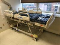 HILL ROM VERSACARE P3200 PATIENT BED