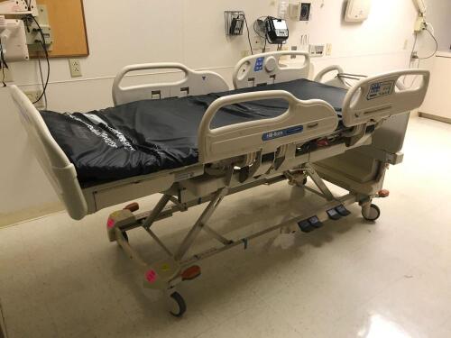 HILL ROM VERSACARE P3200 PATIENT BED