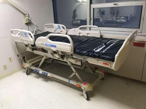 HILL ROM VERSACARE P3200 PATIENT BED