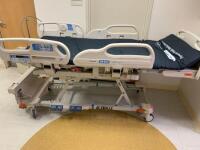 HILL ROM VERSACARE P3200 PATIENT BED