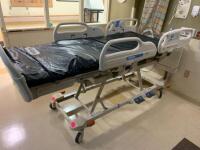 HILL ROM VERSACARE P3200 PATIENT BED