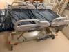 HILL ROM VERSACARE P3200 PATIENT BED