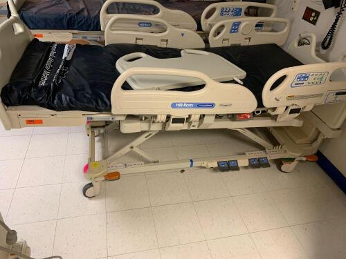 HILL ROM VERSACARE P3200 PATIENT BED