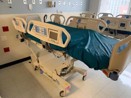 HILL ROM TOTAL CARE P1900 PATIENT BED