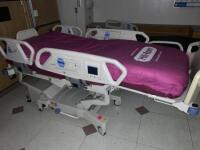 HILL ROM TOTAL CARE P1900 PATIENT BED